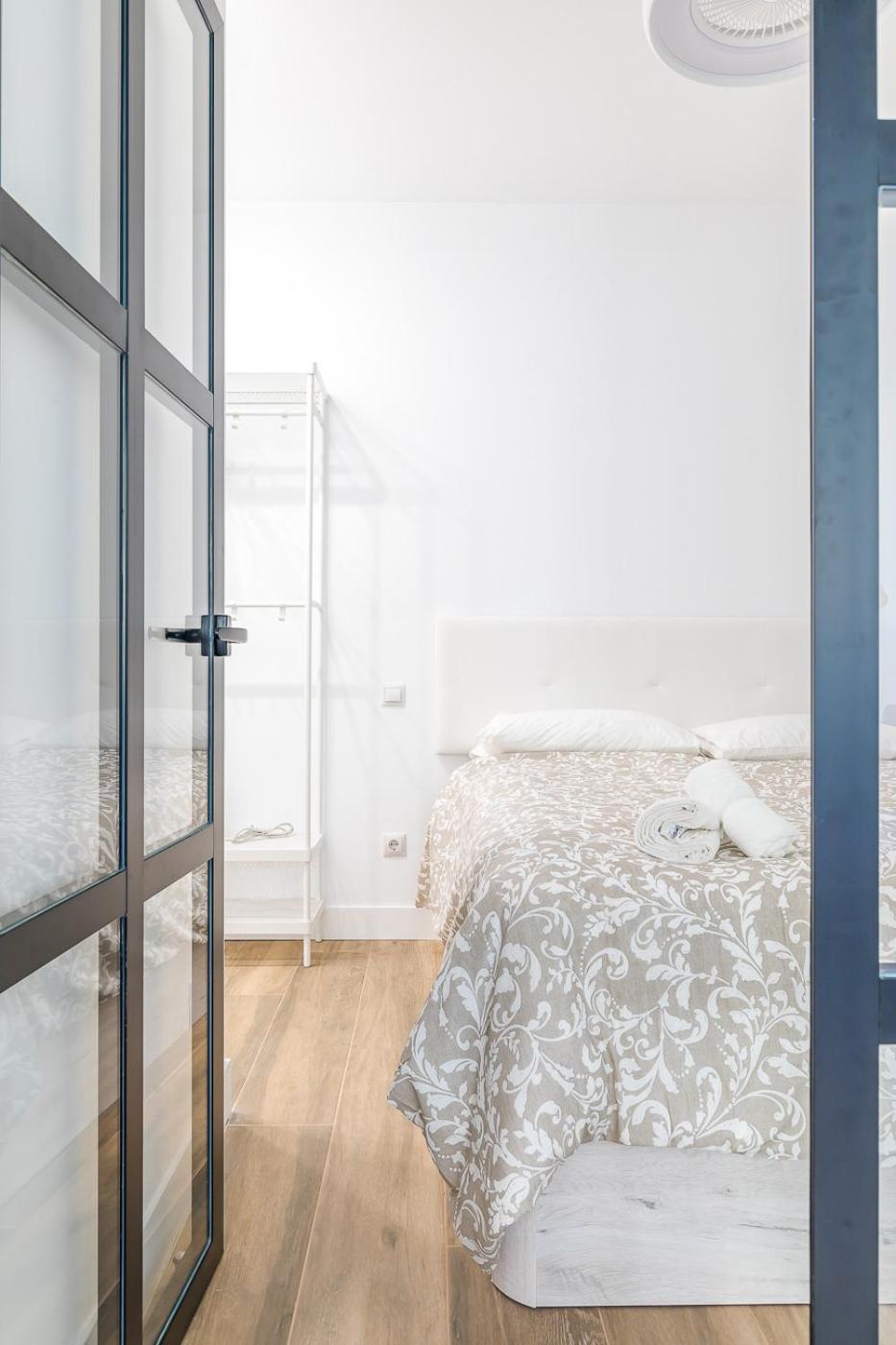 Arturo Soria Apartments1 Madrid Exterior photo
